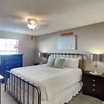 Horizon South 76E