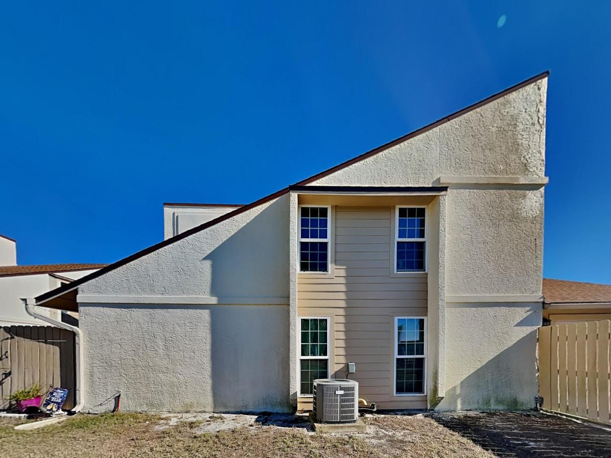 Horizon South 76e Apartment